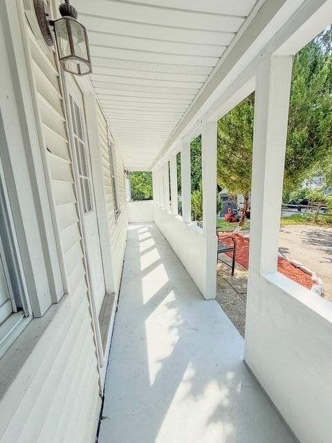 68 Forest St, Lowell, MA 01851 - view of porch