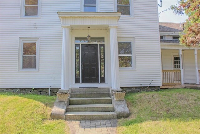 68 Forest St, Lowell, MA 01851 - entrance to property with a lawn