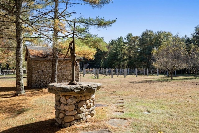 150 Horseneck Rd, Dartmouth, MA 02748 - view of yard