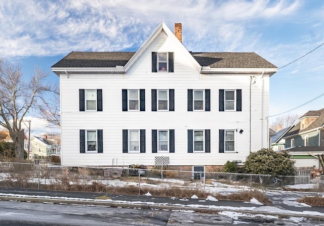 view of front of home