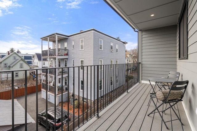 123-125 Centre St Unit Th4, Boston, MA 02124 - balcony featuring a residential view