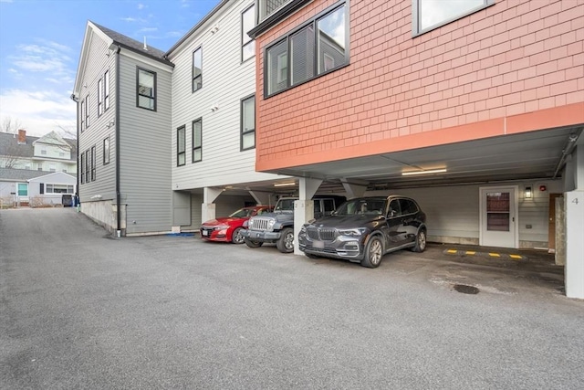 123-125 Centre St Unit Th4, Boston, MA 02124 - view of car parking