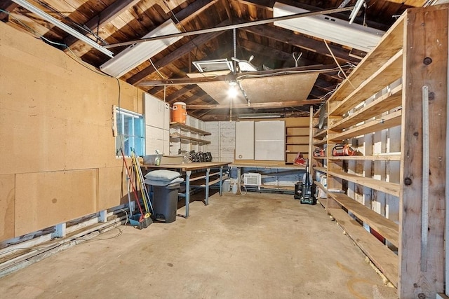 10 Worcester Rd, Townsend, MA 01469 - view of garage
