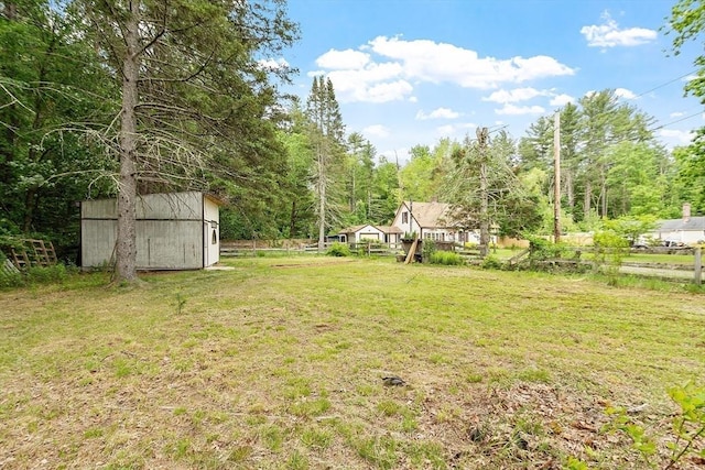 10 Worcester Rd, Townsend, MA 01469 - view of yard