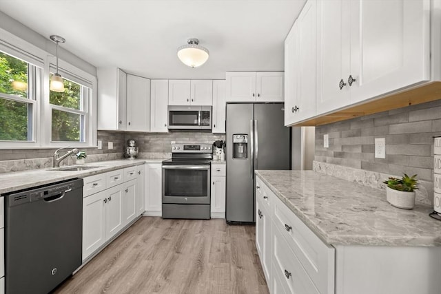 43 Coleman St, Peabody, MA 01960