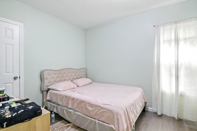 80-82 Kenyon St, Springfield, MA 01109 - bedroom featuring wood finished floors