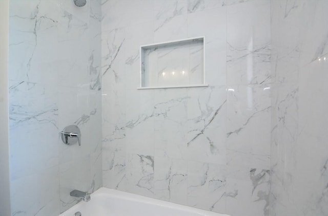 19 Woodcliff Rd, Holbrook, MA 02343 - bathroom with bathtub / shower combination