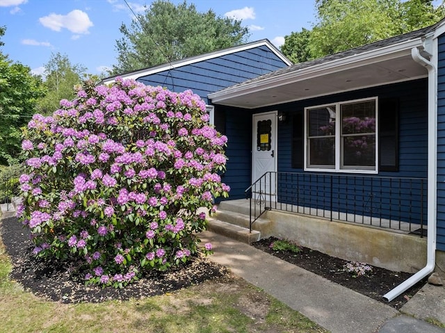 6 Walter St, Norton, MA 02766 - view of doorway to property