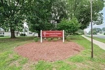 2500 Pendleton Ave Unit 2500, Chicopee, MA 01022 - view of home's community featuring a yard
