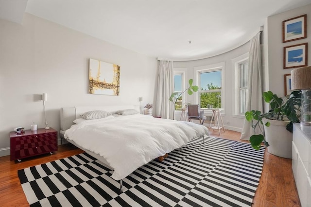 416 Commonwealth Ave Unit 504, Boston, MA 02215 - bedroom with wood finished floors and baseboards