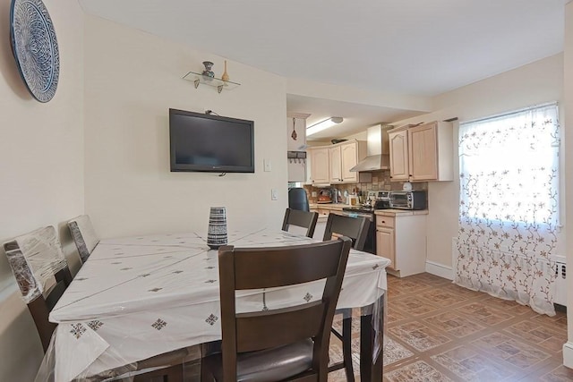 48 Tappan St, Everett, MA 02149 - view of dining area