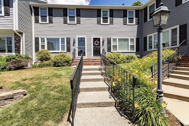 40 Sharron Dr Unit 40, Easton, MA 02375 - multi unit property featuring stairs and a front lawn