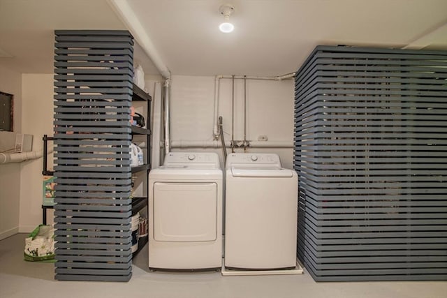 40 Sharron Dr Unit 40, Easton, MA 02375 - laundry room featuring separate washer and dryer and baseboards