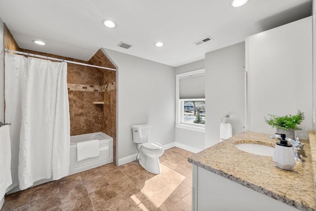 bathroom with shower / tub combo with curtain, recessed lighting, visible vents, toilet, and vanity