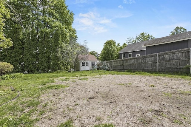 30 Wentworth Ave, Lowell, MA 01852 - view of yard featuring fence and an outdoor structure