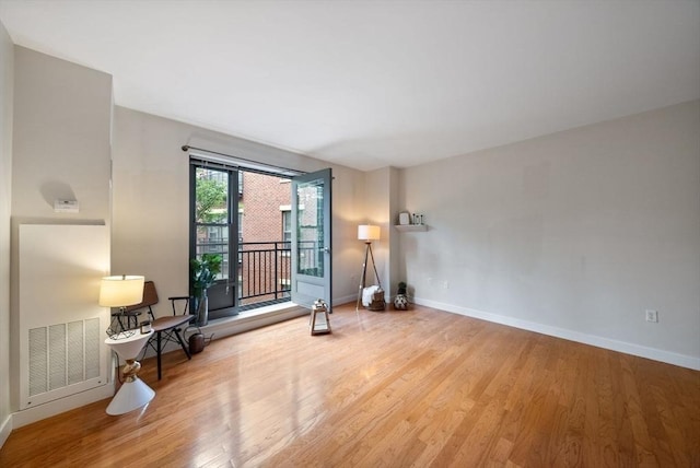 519 Harrison Ave Unit D421, Boston, MA 02118 - empty room with wood finished floors and baseboards