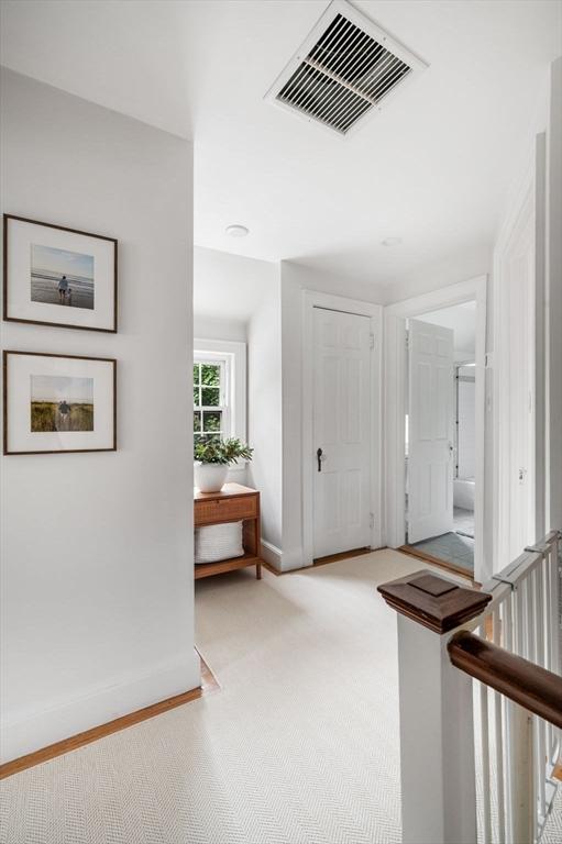 42 Pickwick Rd, Marblehead, MA 01945 - foyer entrance featuring baseboards