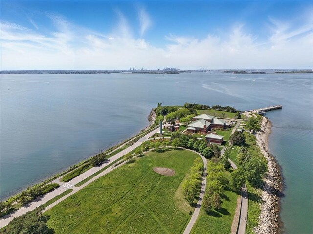96 Sea Ave, Quincy, MA 02169 - aerial view of property and surrounding area featuring a large body of water