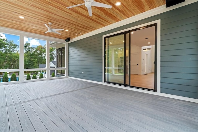 deck with ceiling fan