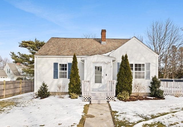 view of front of property