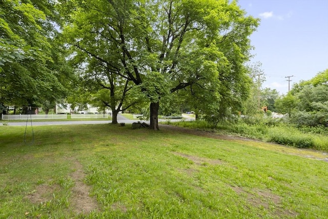 35-R Whiting St, North Attleboro, MA 02760 - view of yard
