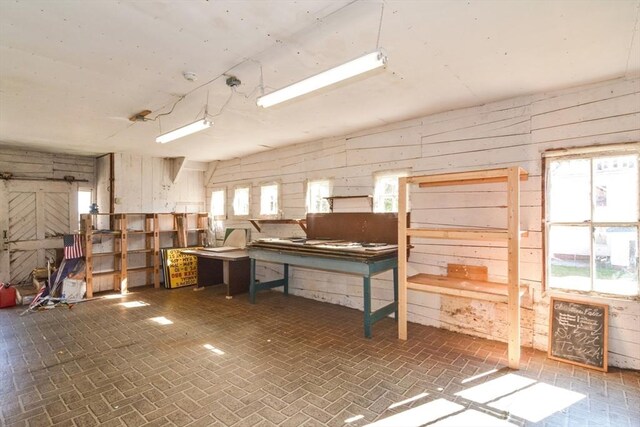 32 Mount Pleasant St, North Brookfield, MA 01535 - interior space