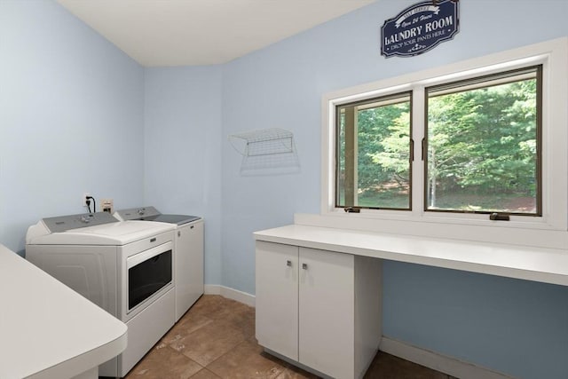 28 Elm St, Berkley, MA 02779 - laundry area with washing machine and clothes dryer and baseboards