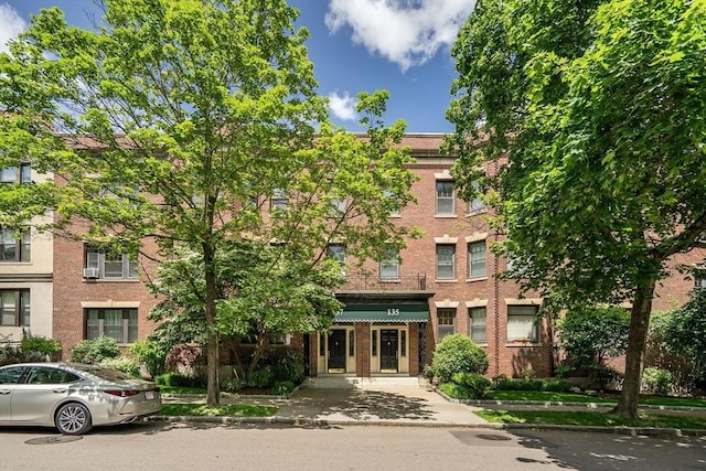 137 Freeman St Unit 3A, Brookline, MA 02446 - view of property