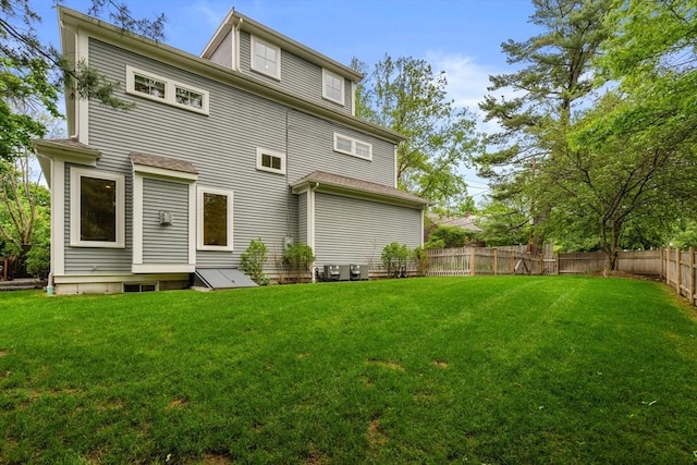 2 Rockwood Ter Unit 2, Newton, MA 02466 - view of back of house