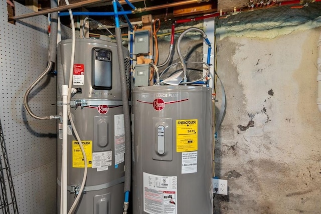 utility room featuring hybrid water heater and water heater
