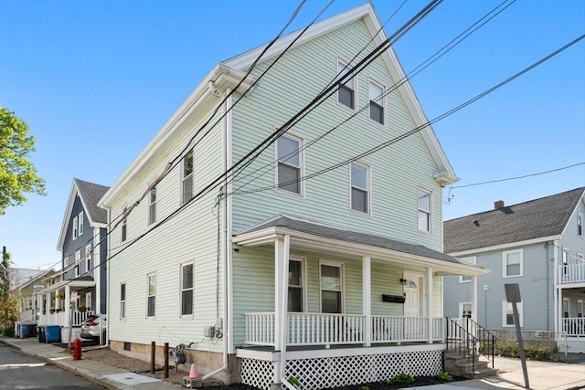 view of front of home with covered porch