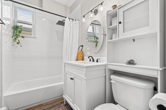95 Child St Unit 2, Boston, MA 02130 - bathroom with toilet, vanity, shower / tub combo with curtain, and wood finished floors