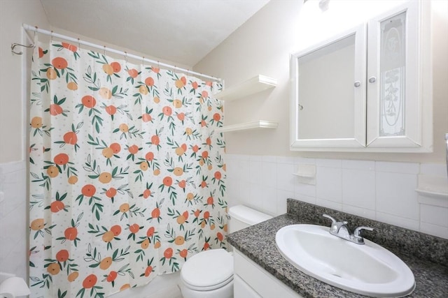 3 Dailey St Unit I, Attleboro, MA 02703 - bathroom featuring vanity, tile walls, toilet, and a shower with shower curtain