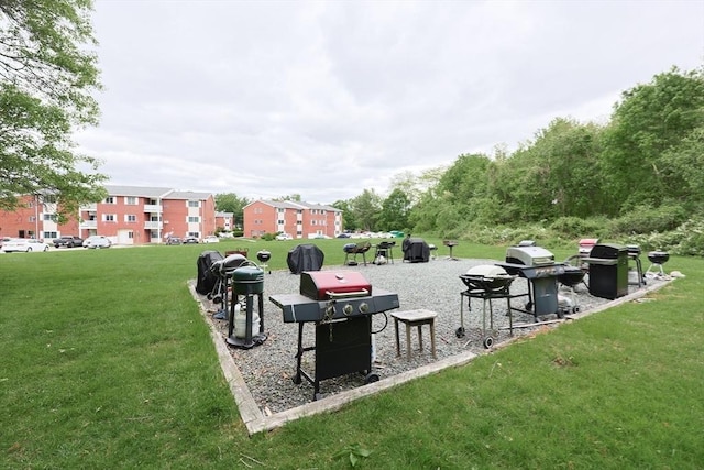 3 Dailey St Unit I, Attleboro, MA 02703 - view of green lawn