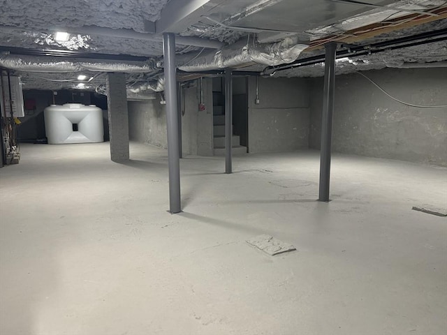 basement with washer / clothes dryer