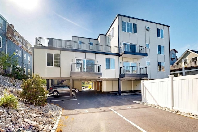 476 Warren St Unit 101, Boston, MA 02121
