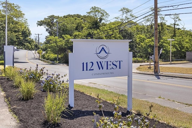 112 W Main Unit 5, Barnstable, MA 02601 - view of community / neighborhood sign