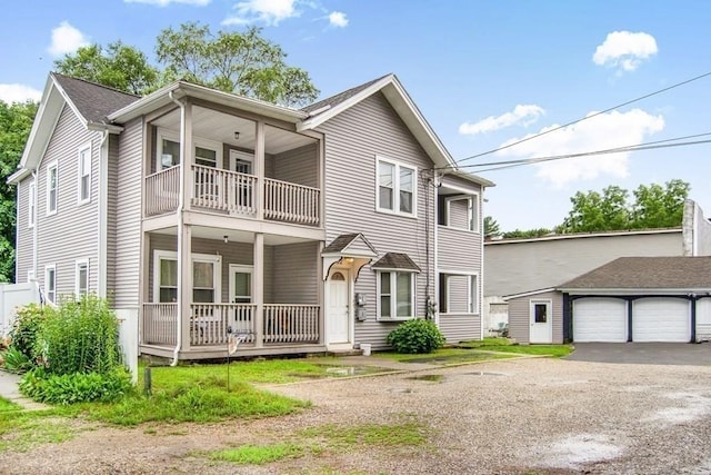 view of front of property featuring covered porch