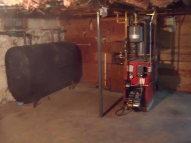 2 N St, Williamsburg, MA 01096 - unfinished basement with oil tank