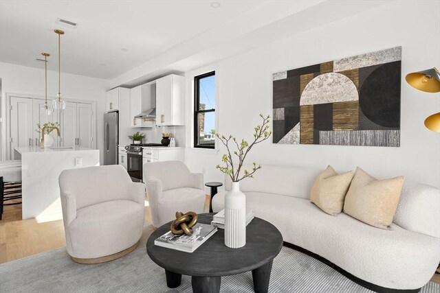 100 Bennington St Unit 4, Boston, MA 02128