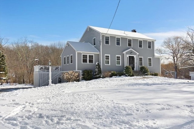 view of colonial inspired home