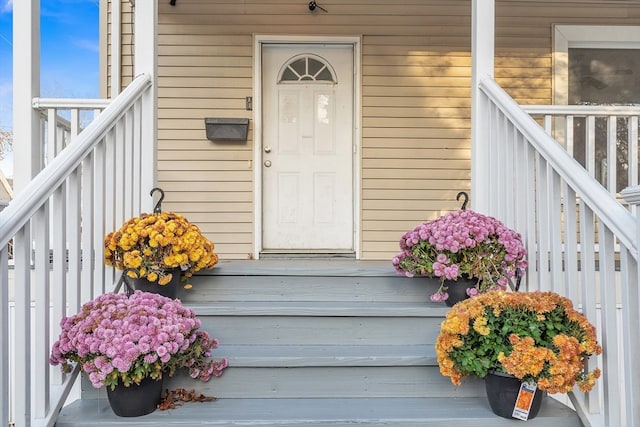 view of property entrance