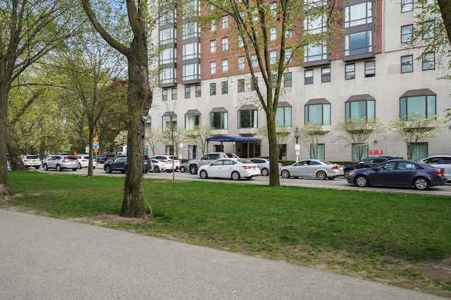 2 Commonwealth Ave Unit 15D, Boston, MA 02116 - view of apartment building / complex