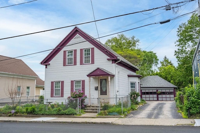 46 Pleasant St, Southbridge, MA 01550 - view of front of home featuring a detached garage and a fenced front yard