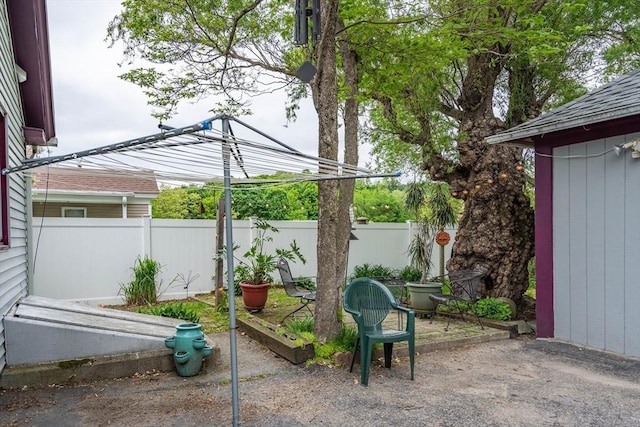 46 Pleasant St, Southbridge, MA 01550 - view of patio / terrace