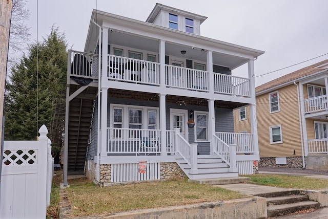 view of front of home featuring a porch