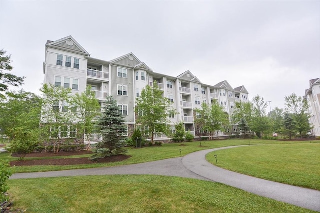 62 Abigail Way Unit 2003, Reading, MA 01867 - view of home's community featuring a yard