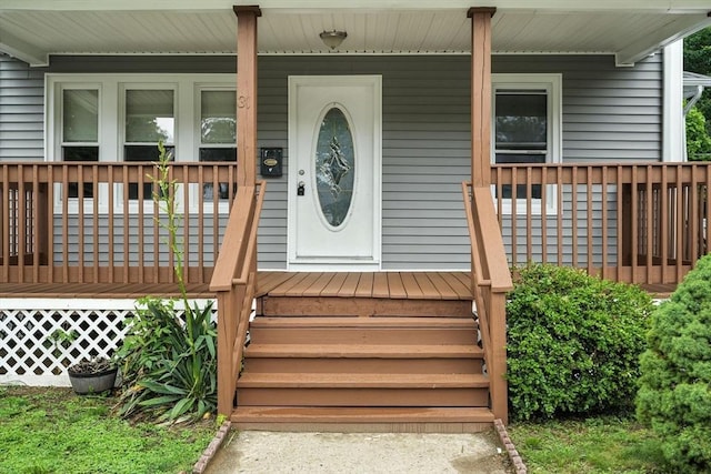 31-33 Dorset St, Springfield, MA 01108 - view of exterior entry with a porch