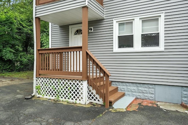 31-33 Dorset St, Springfield, MA 01108 - doorway to property