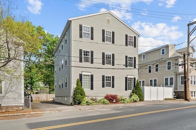 12 School St Unit 3, Salem, MA 01970 - view of front of property featuring fence